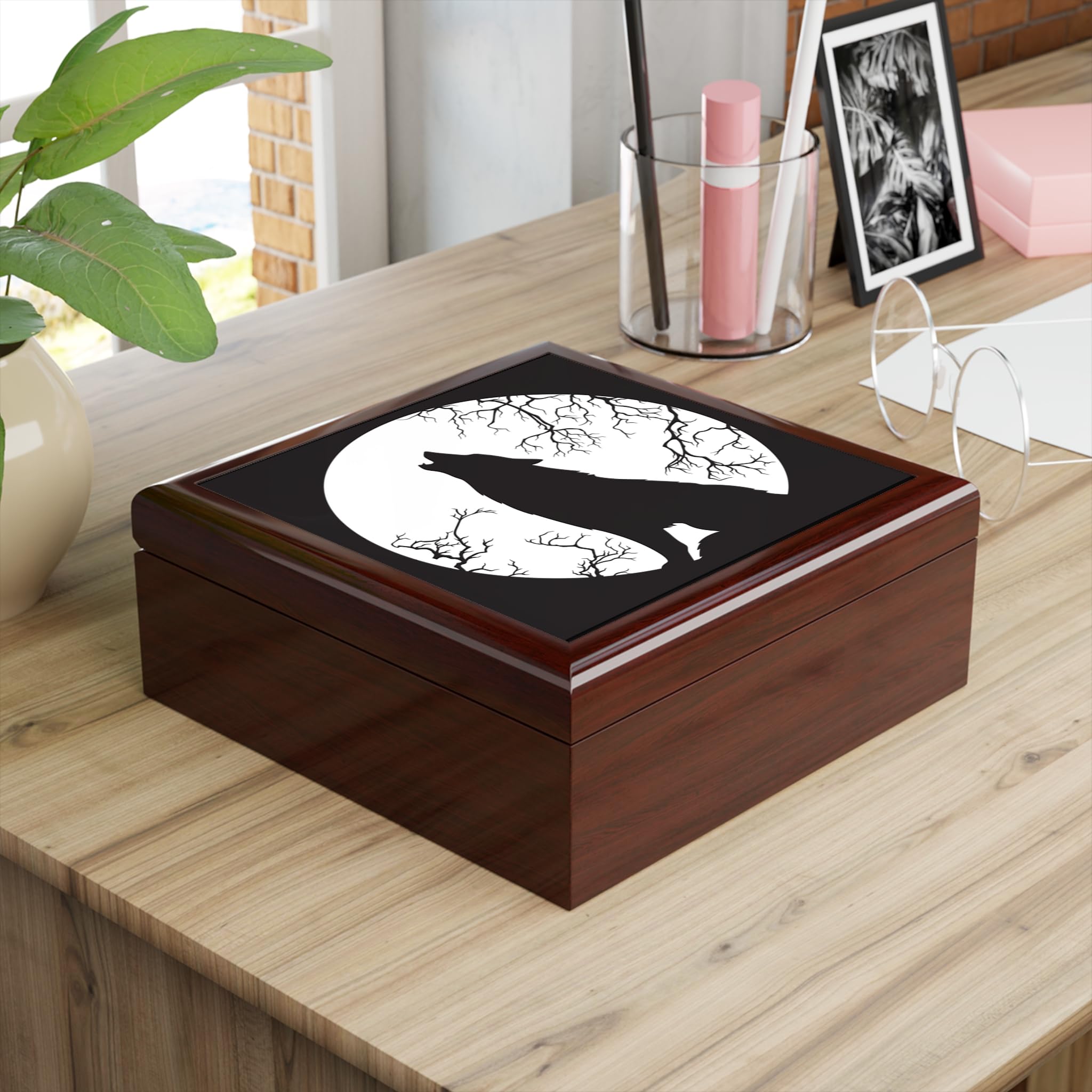 Wood Jewelry Box, Howling Wolf design, Jewelry Organizer, Nature Inspired Decor, Trinket Storage
