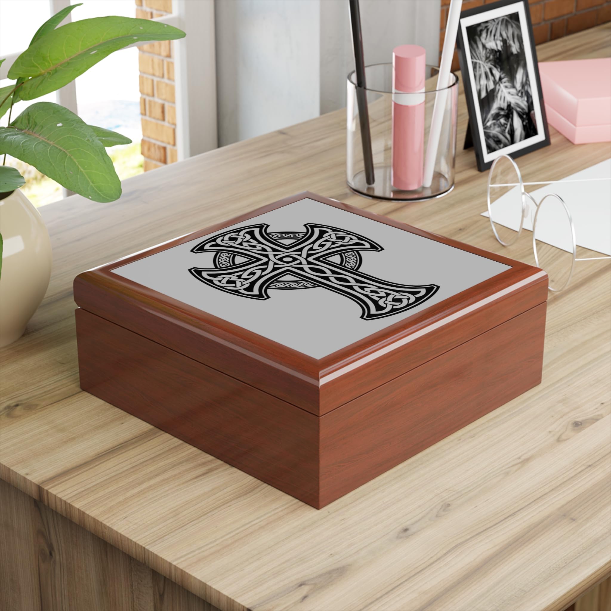 Celtic Cross Jewelry Box, Elegant Gift for Him/Her, Keepsake Organizer, Wedding Courting, Special Occasions Decor