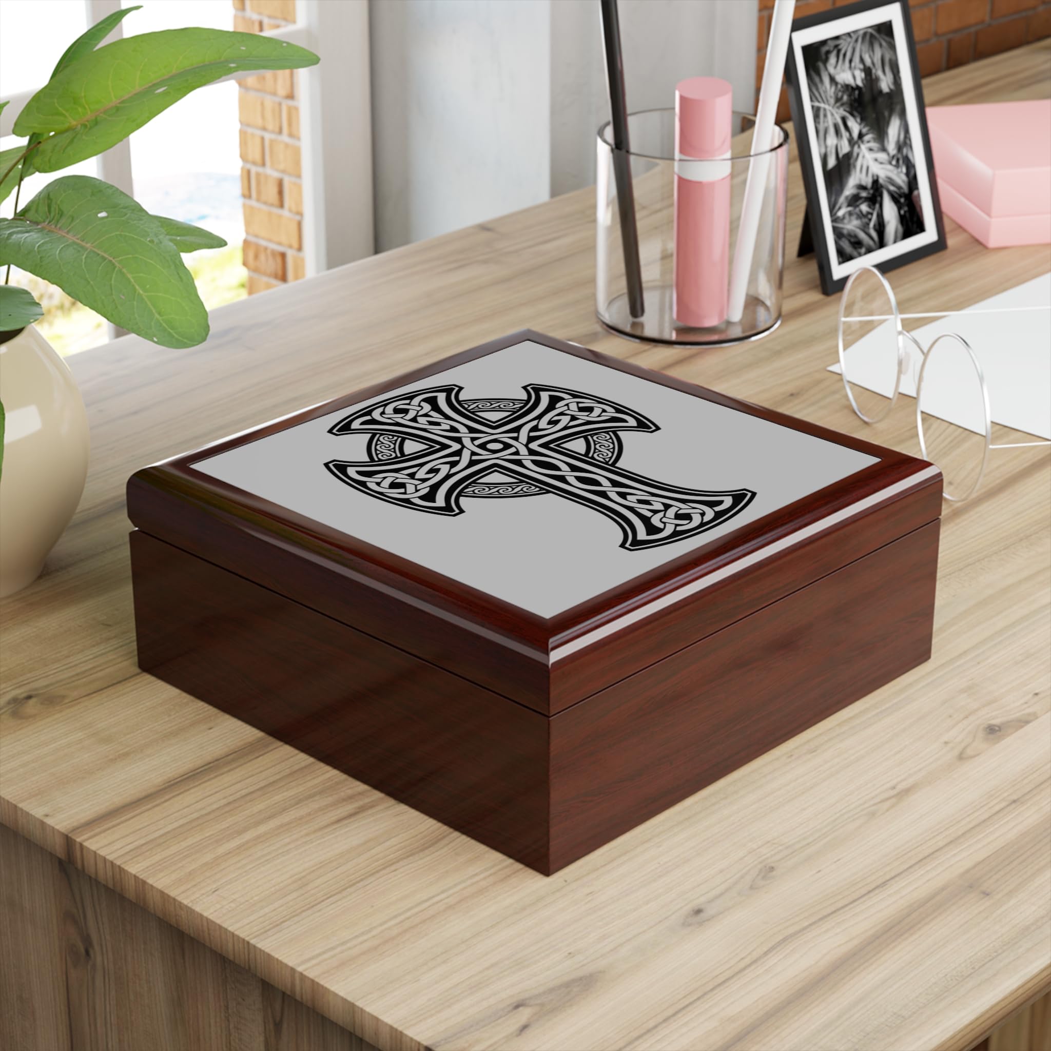Celtic Cross Jewelry Box, Elegant Gift for Him/Her, Keepsake Organizer, Wedding Courting, Special Occasions Decor